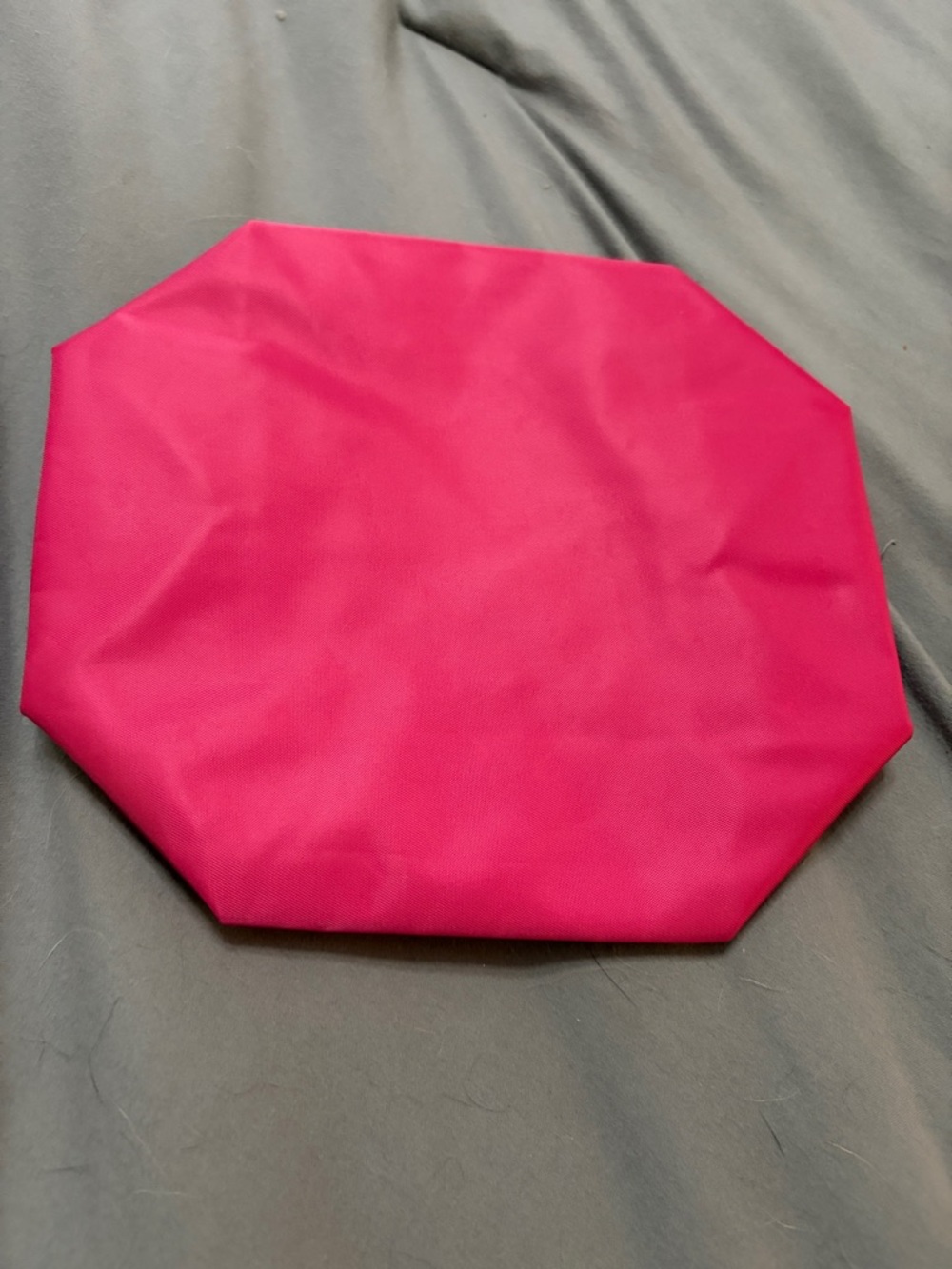 Hot Pink Nylon Cosmetic Pouch with Gold Logo Accent Unbranded
New - Picture 3 of 3